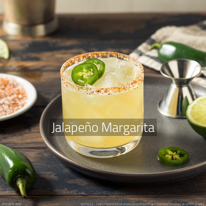 Recipe: Jalapeño Margarita, Cocktails & Drinks | mixable.app